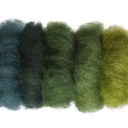 Märchenwolle Mixed Green Tones -  100% wool fleece plant dyed