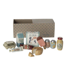 Load image into Gallery viewer, Maileg Miniature Grocery Set
