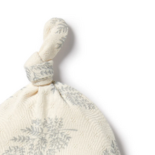 Load image into Gallery viewer, Wilson &amp; Frenchy Forever Ferns Organic Pointelle Knot Hat