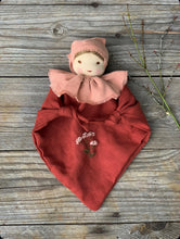 Load image into Gallery viewer, Waldorf Linen Teething Doll - assorted