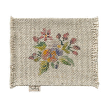 Load image into Gallery viewer, Maileg Rug Flower