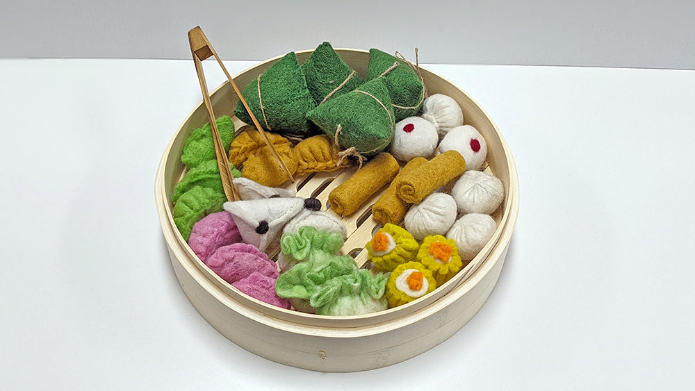 Papoose Felt Yum Cha Set in Bamboo Steamer - 33pcs