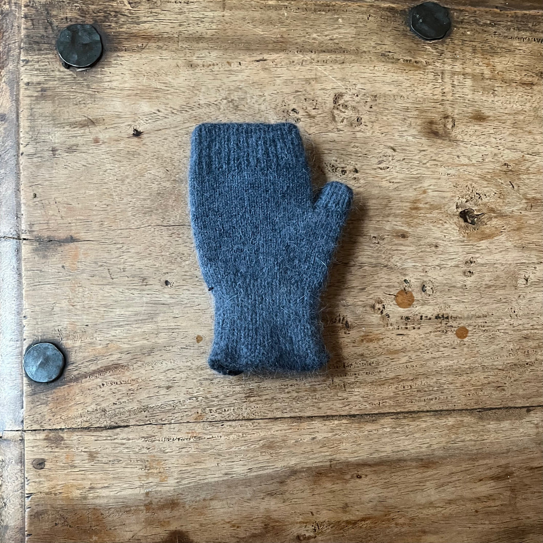 Penelope Durston Child Sloves - short cuff