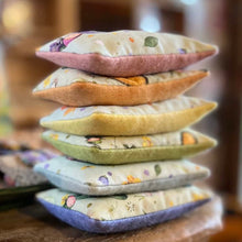 Load image into Gallery viewer, Sandies Sandbags - pastel set of 6