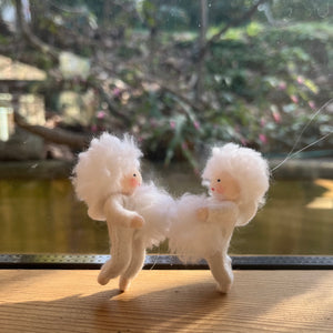 Ambrosius Hanging Snowball Fairy