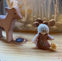 Load image into Gallery viewer, Tricia 2026 Lantern Children