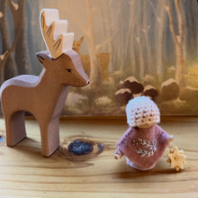 Load image into Gallery viewer, Tricia 2026 Lantern Children