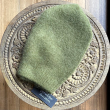 Load image into Gallery viewer, Pen Durston Slouch Beanie