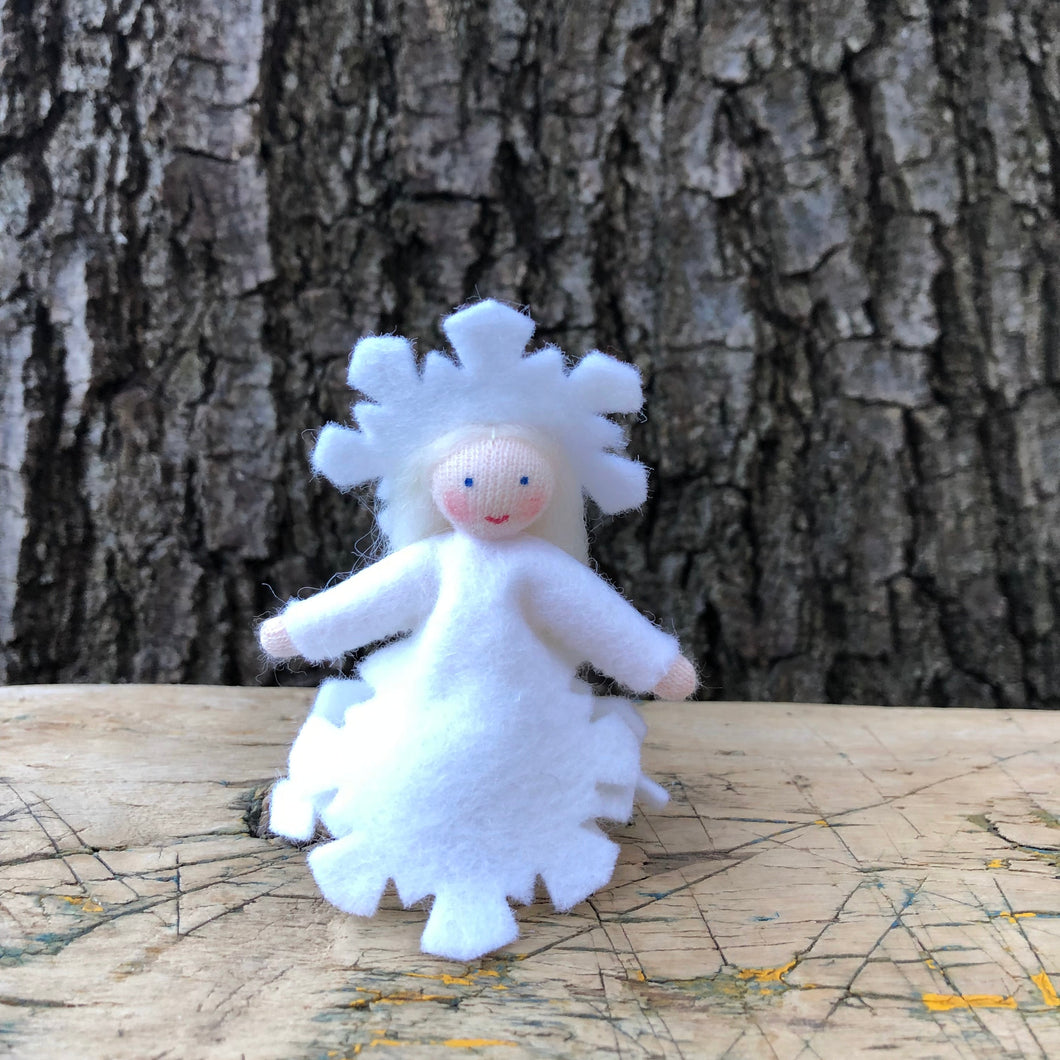Ambrosius Hanging Snowflake Fairy - fair