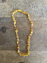Load image into Gallery viewer, Amber necklace - Adult