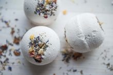Load image into Gallery viewer, Natural Vegan Bath Bomb - assorted
