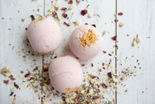 Load image into Gallery viewer, Natural Vegan Bath Bomb - assorted