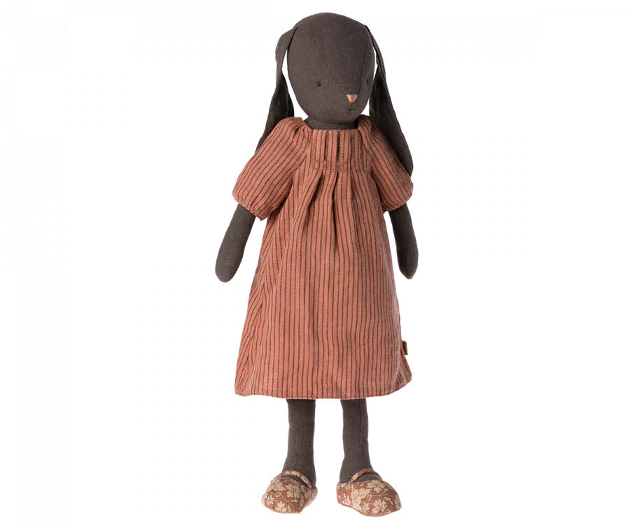 Maileg Bunny - Dusty Brown Bunny, Size 3