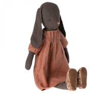 Load image into Gallery viewer, Maileg Bunny - Dusty Brown Bunny, Size 3