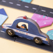 Load image into Gallery viewer, Londji Roads Game