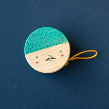 Load image into Gallery viewer, Londji Wooden Yo-yo Best Friends (assorted)