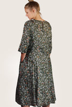 Load image into Gallery viewer, Tradition Cotton Bead Berry/Leaf Dress (BEAD)