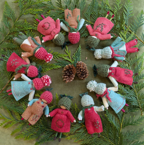 Tricia’s Festive Bendy Dolls 2025