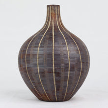 Load image into Gallery viewer, Congo Vase Small - Sepia