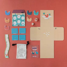 Load image into Gallery viewer, Cooperative Pocket Game Cluck, Cluck, The Fox!