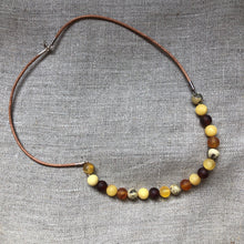 Load image into Gallery viewer, Amber necklace - Adult
