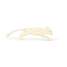 Load image into Gallery viewer, Ostheimer Snow Leopard 2024