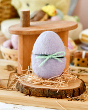 Load image into Gallery viewer, Tara Treasures Felt Surprise Egg with animal inside