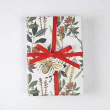 Load image into Gallery viewer, Gift Tag - Bee - 6 pack