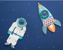 Load image into Gallery viewer, Londji My Bee Eye - Major Tom