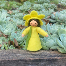 Load image into Gallery viewer, Ambrosius Flower Fairy - Daffodil