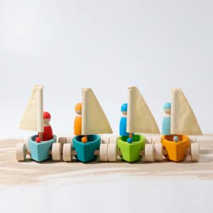 Grimm’s Little Land Yachts