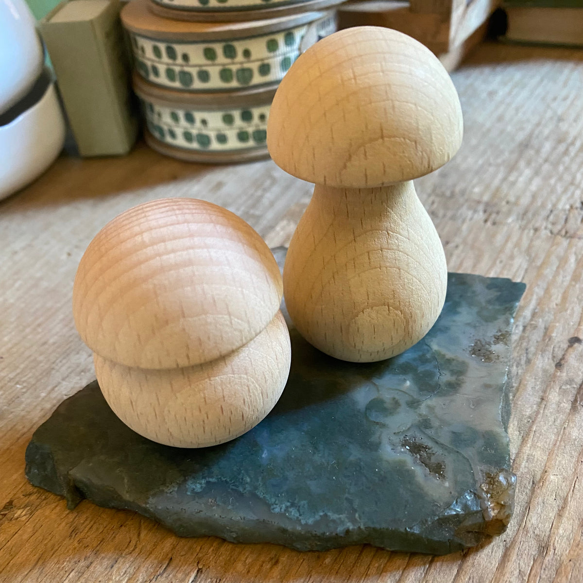 Natural toadstool base - assorted shapes – Epoche