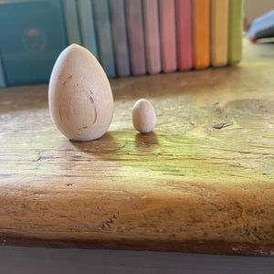 Wooden egg base (2 sizes)