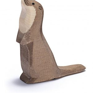 Sea Otter - standing