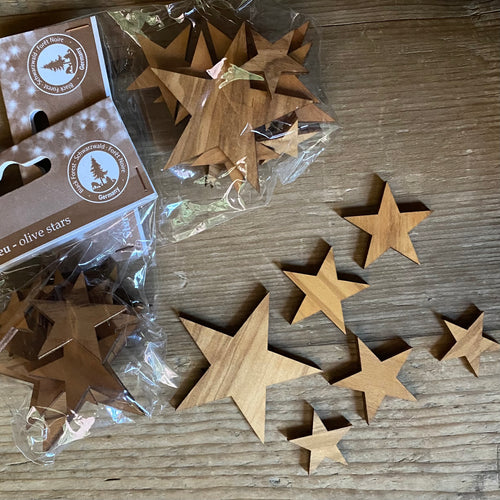 Wooden flat decorative table stars