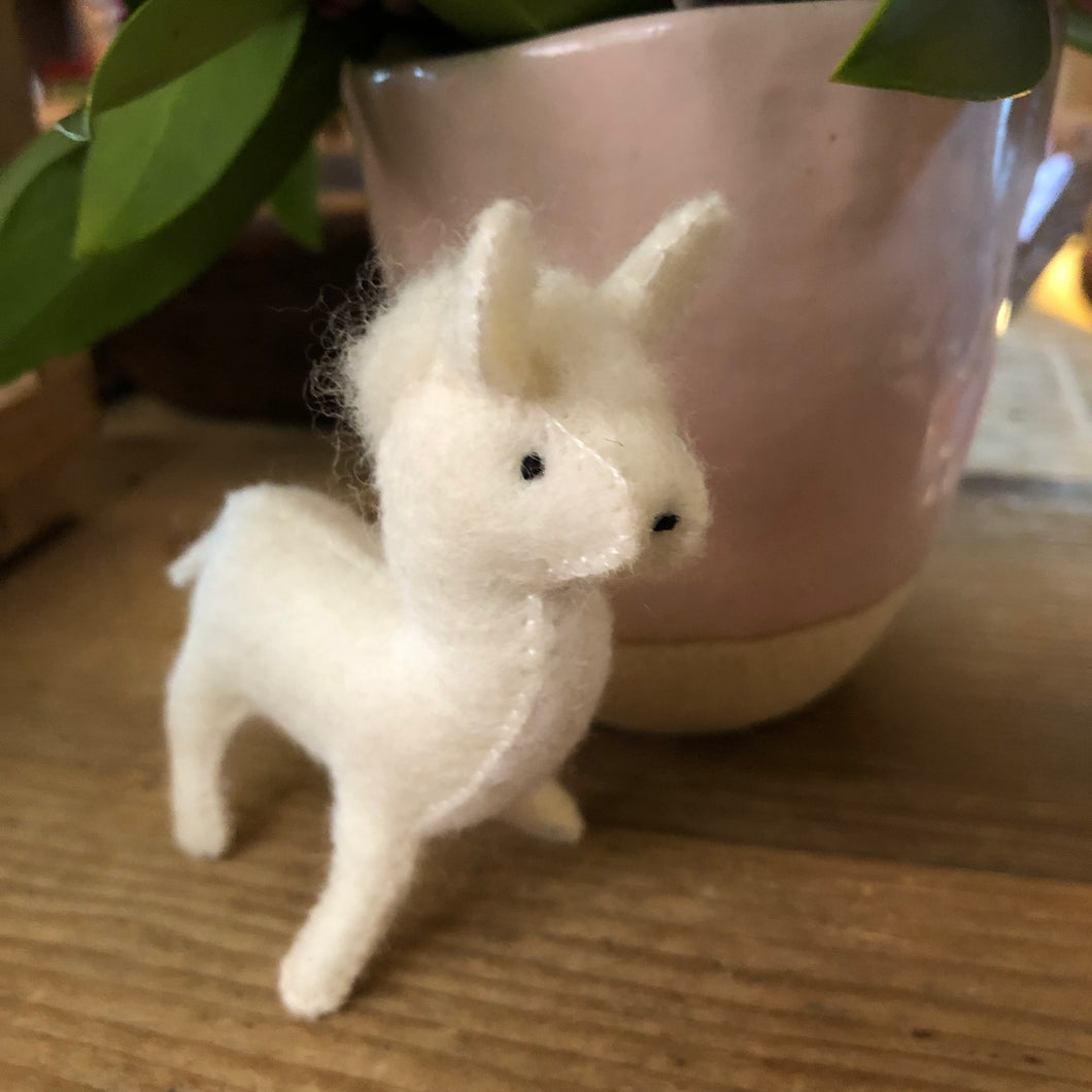 Felt Alpaca by Juliette