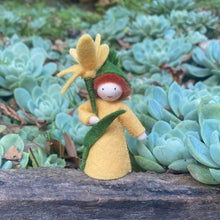Load image into Gallery viewer, Ambrosius Flower Fairy - Crocus