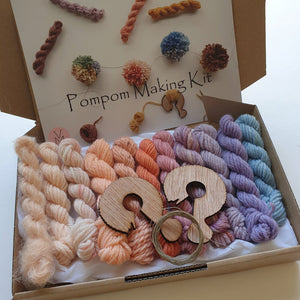 Pompom Making Kit (various colours)